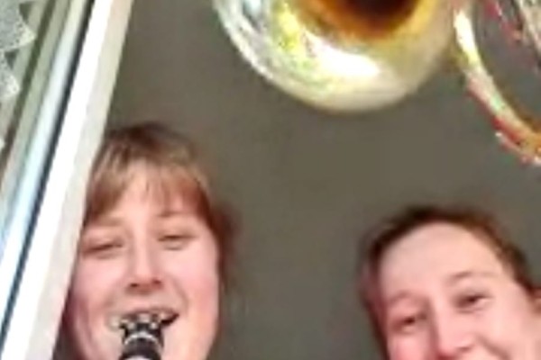 Ode an die Freude – Musizieren als Zeichen der Solidarität im ersten Corona-Lockdown