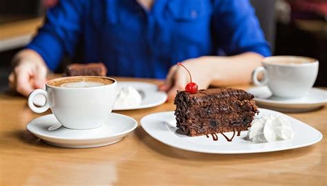 Kaffeenachmittag für unsere Ehrenmitglieder